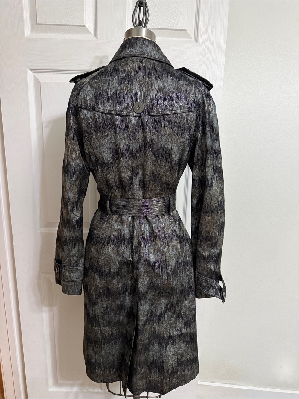 Burberry Charcoal and Black Patterned Double-Breasted Trench Coat - Picture 3 of 10